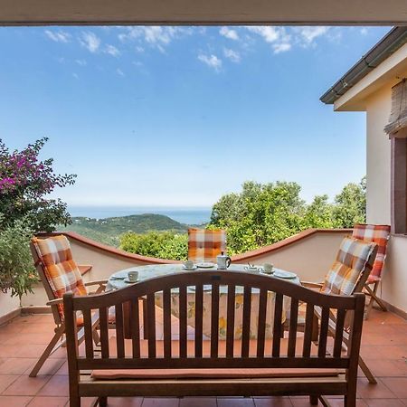 Casa Vista Mare Bosa/Магомадас Экстерьер фото