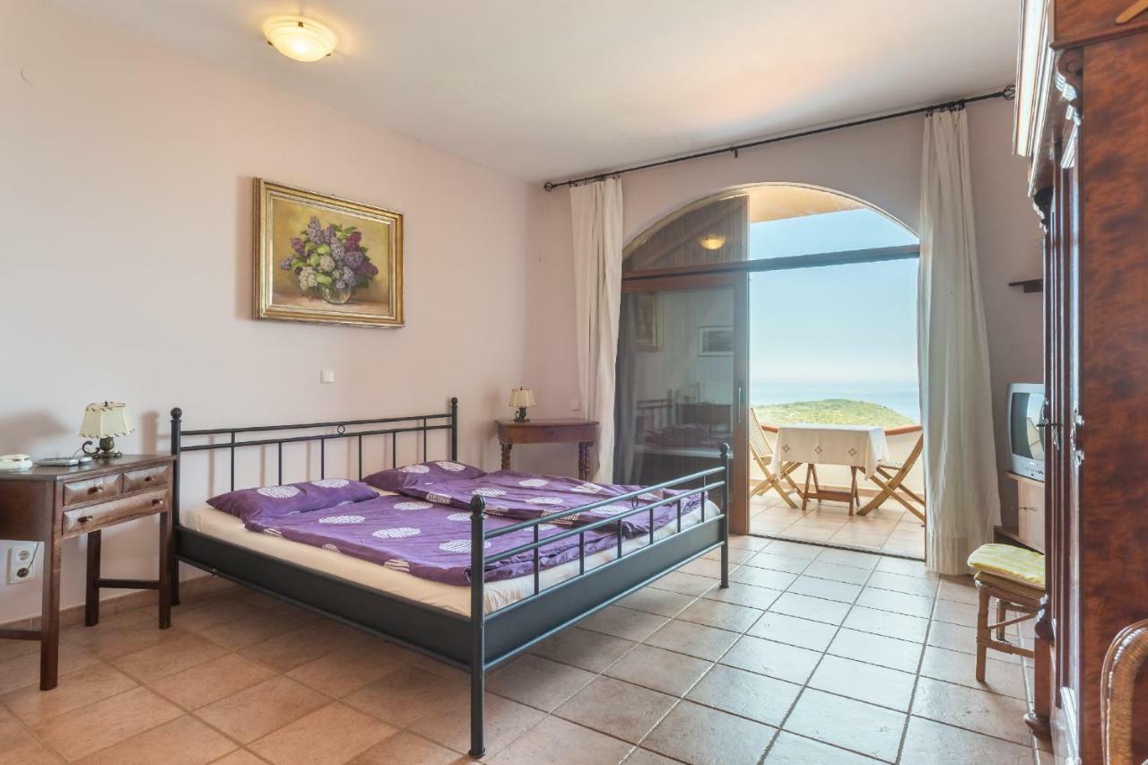 Casa Vista Mare Bosa/Магомадас Экстерьер фото