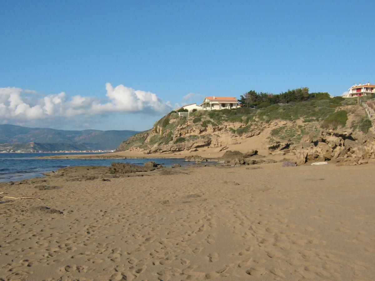 Casa Vista Mare Bosa/Магомадас Экстерьер фото